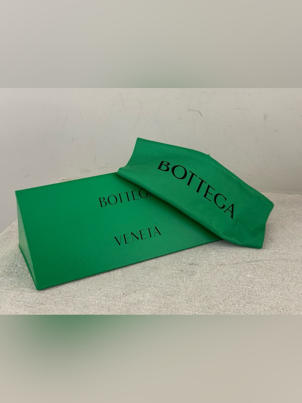 BOTTEGA VENETA - NEW - BV0251SA Havana Tortoise Blue Gradient Sunglasses - Picture 12 of 12